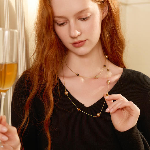 【满天星】三彩2025新款法式复古珍珠套链项链美拉德叠戴毛衣链女 商品图3