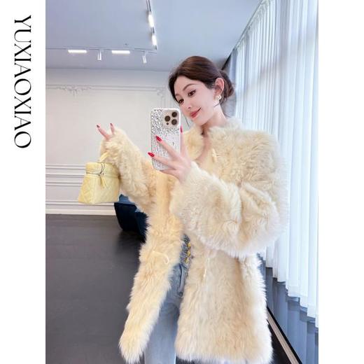 余潇潇【暮雪时光】高级减龄托斯卡纳皮毛一体时髦宽松立领外套 商品图4