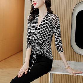 KQL E48M862新款V领网纱打底衫修身抽绳小衫