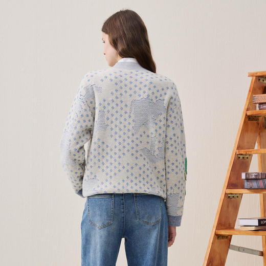 谜底套头针织衫长袖2025冬新品原创提花绣花肌理毛衣女254MZ1865 商品图2