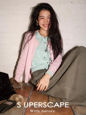 素舶 康赛妮30羊绒轻奢绒感圆领正肩修身百搭针织撞色开衫