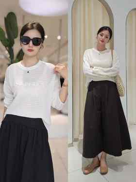 582503字母刺绣圆领毛衫