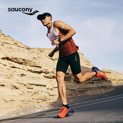【部分特价颜色可能有小瑕疵不影响穿着】Saucony 索康尼 Endorphin Pro 啡鹏4 碳板跑鞋 商品图3
