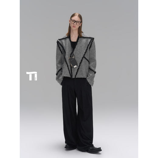 启世录TIWILLTANG“秩梏御衡”拉毛短款夹克 商品图4