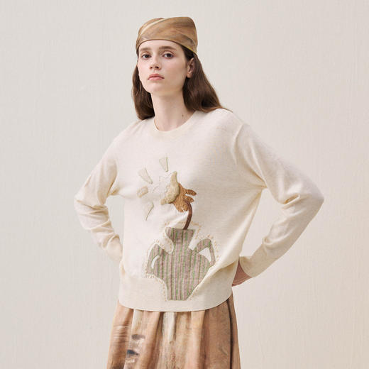 谜底套头针织衫长袖2025年冬季新品轻盈保暖圆领绣花女254MZ1890 商品图1