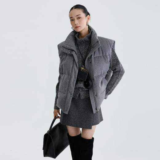 卡莉朵拉羽绒马夹C28D7903 商品图3