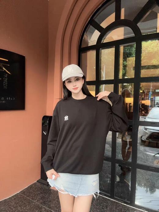 【MLB经典小标圆领卫衣MTB01】  情侣款！版型正！穿着遮肉显瘦！  随意搭配都好好看！风格随性休闲！  简简单单就能时髦出彩！ 商品图6