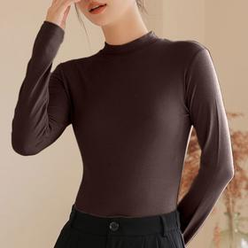 79.9元三件【保暖服饰丨梦惠妮 柔暖修身半高领打底衫】面料舒服亲肤，无痕收边做工精良，上身轻盈保暖，修身百搭不臃肿，六色可选，第二件第三件下单时可备注不同尺码呦