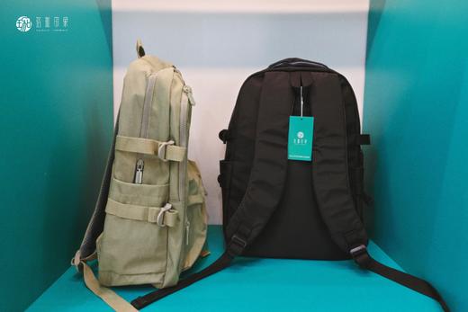 武大休闲双肩背包 商品图6