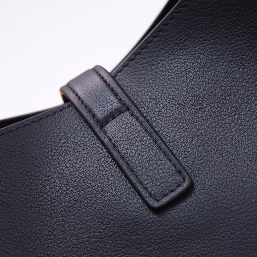 圣罗兰 LE5A7钩扣开合设计 牛皮HOBO包手提单肩包 购物袋 大号 rose同款（LZ） 商品图4