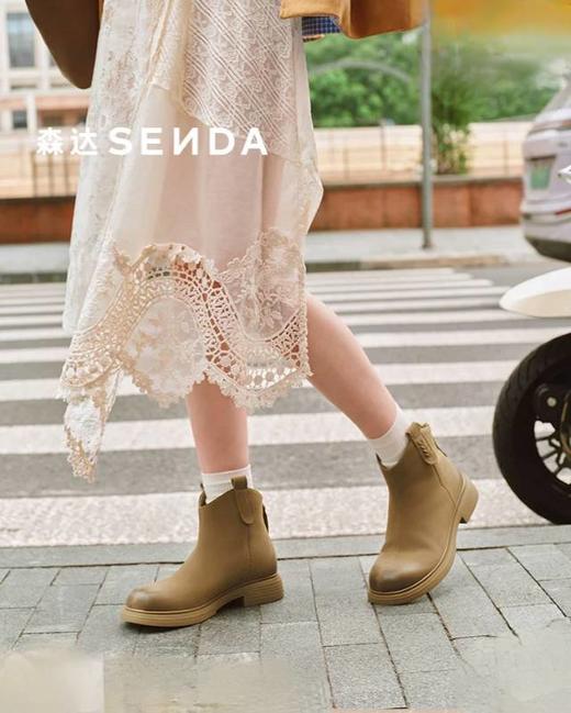 【云粉节】BF楼 森达羊皮休闲靴2025冬季新款小V显瘦复古潮流短靴XTF01吊牌价959活动价499 商品图0