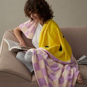 【品牌福利来袭】法国Smiley棋盘格笑脸盖毯！礼品袋包装🎁乔迁新婚送礼!简直不要太体面！人手几条❗️风靡全球53年｜