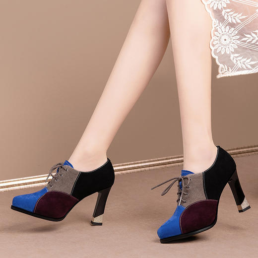 【预售5天】绿色拼色小众设计感系带深口单鞋女防水台粗跟尖头高跟鞋JQR&3760a 商品图3