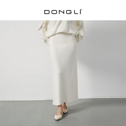 东黎 • 小山羊绒后开叉半裙 3522 商品图0