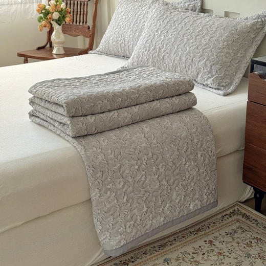 【妈妈辈最喜欢】简约加厚夹棉包边印花卡通床盖三件套 商品图3