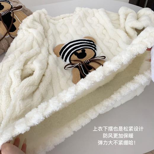 2025年卡通可爱熊家居服时尚长款睡衣秋冬新款珊瑚绒长袖长裤套装 商品图3