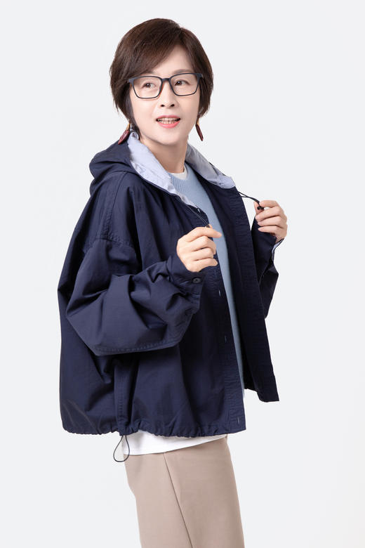 撞色连帽外套 商品图0