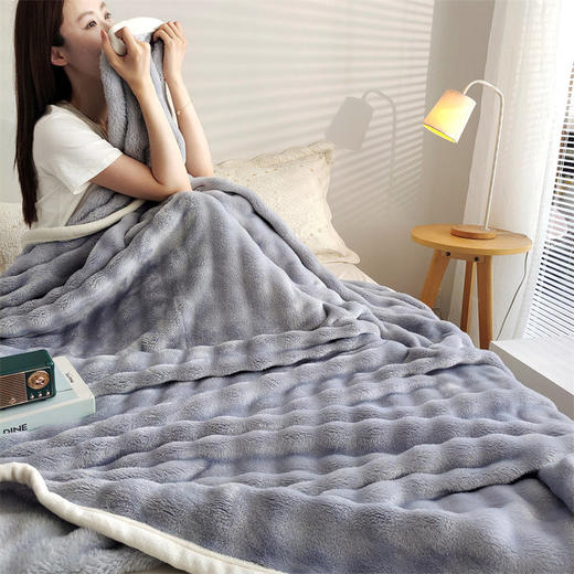 限量【一梦独家花型高品质泡泡毯】🔸AB双面，保暖加倍，睡起来超舒服   🔸单层双面绒加厚，不易起球、不掉色、无静电   🔸用料超足，3秒速热黑科技，长时间恒温保暖-CSYP 商品图5