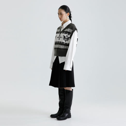 朵拉梵西针织马夹F28D1351 商品图1