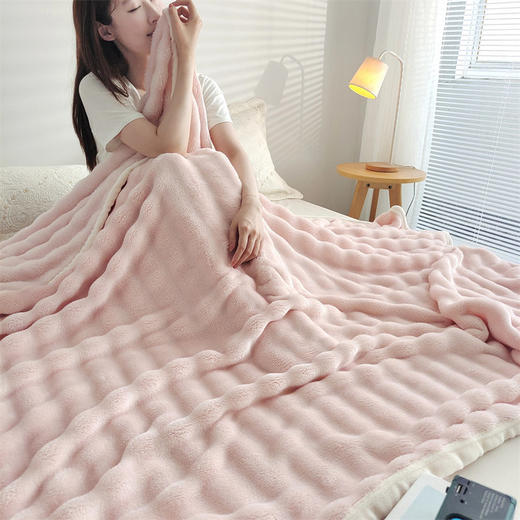 限量【一梦独家花型高品质泡泡毯】🔸AB双面，保暖加倍，睡起来超舒服   🔸单层双面绒加厚，不易起球、不掉色、无静电   🔸用料超足，3秒速热黑科技，长时间恒温保暖-CSYP 商品图3