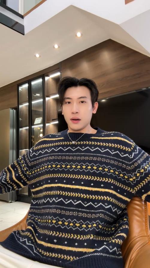 23773SDSA男士秋冬新款痞帅男装日系趣味条纹圆领毛衣撞色百搭套头上衣 商品图0