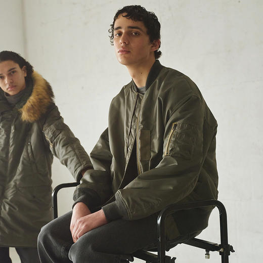 marka MA-1 宽松廓形军事风夹克棉服 棒球领外套 商品图0