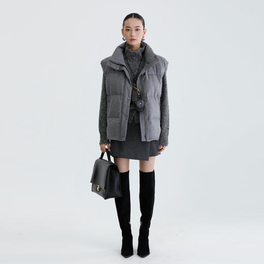 卡莉朵拉羽绒马夹C28D7903 商品图0