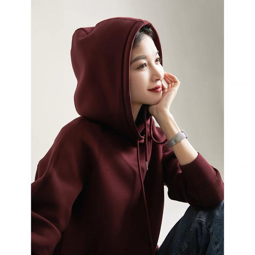 车厘子红连帽卫衣/外套，夹心空气棉面料，饱满有型【预售3-7天发货】 商品图3