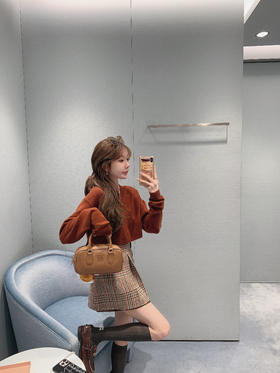 XS特价 金蘑菇菇 100羊毛焦糖v领毛衣+miu咖格半裙