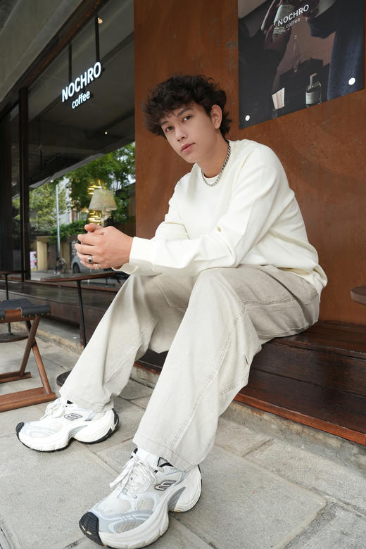 531464343肌理圆领卫衣 商品图2