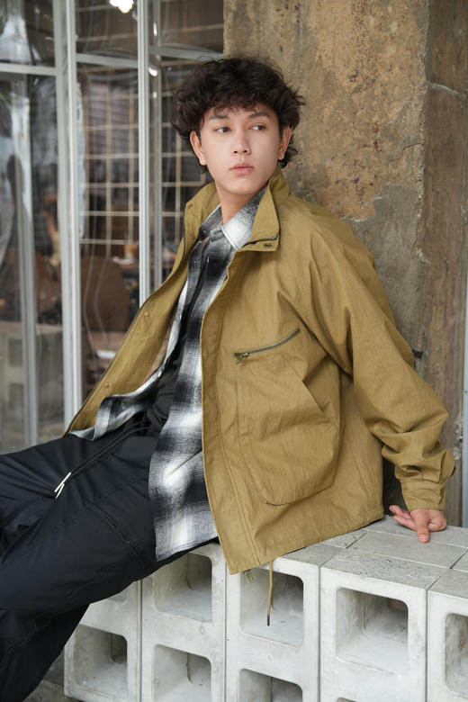 539672332极简夹克 商品图3