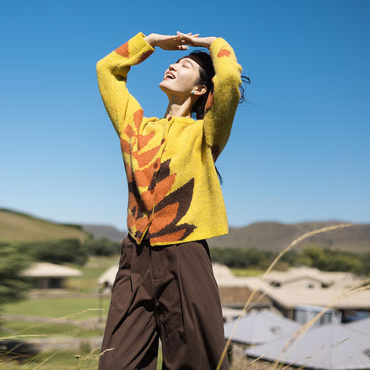 绽放女装654朵/手绘抽象大叶子提花羊毛开襟毛衣秋冬新款针织外套 商品图0