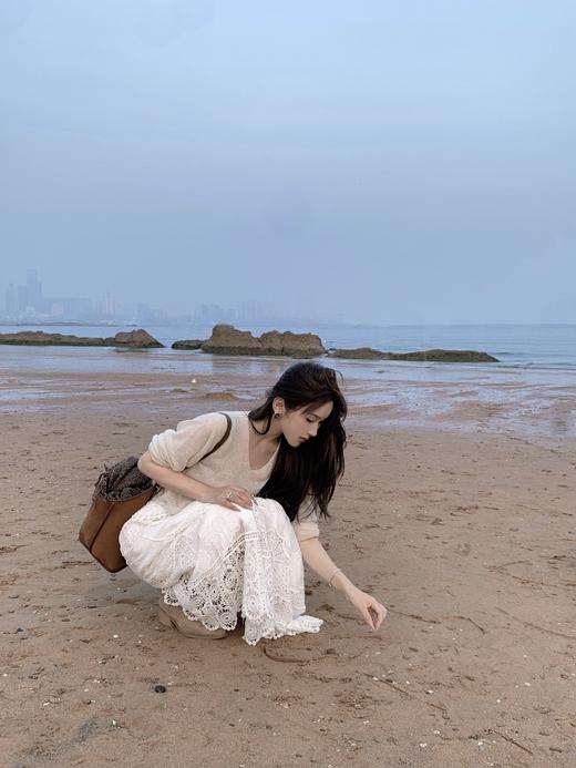 Read Nameless /无缝一体白色微透羊毛衫 2025/10/11 商品图5