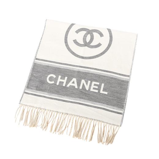 CHANEL 香奈儿字母灰保暖围巾 商品图3