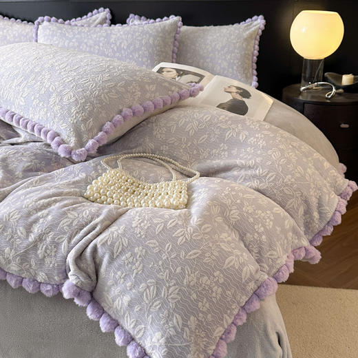 A类烂花加厚牛奶绒 床上四件套冬季雕花双面珊瑚法兰绒被套三件套4 商品图3