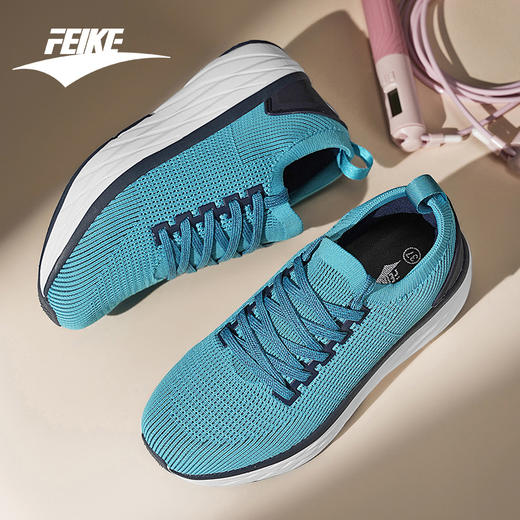 FEIKE菲克男女健步跑鞋 | 四季可穿 柔软舒适 飞织鞋面 透气耐磨 商品图3