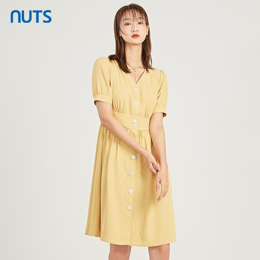 NUTS夏季黄色简约气质高腰V领A字显瘦短袖连衣裙221101021B 商品图4