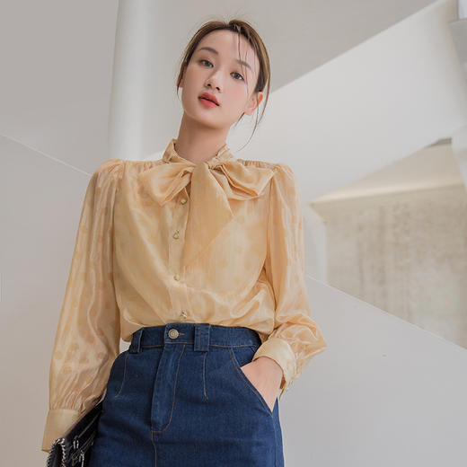 NUTS春秋季时尚气质宽松薄款蝴蝶结长袖衬衫女131013026A 商品图4