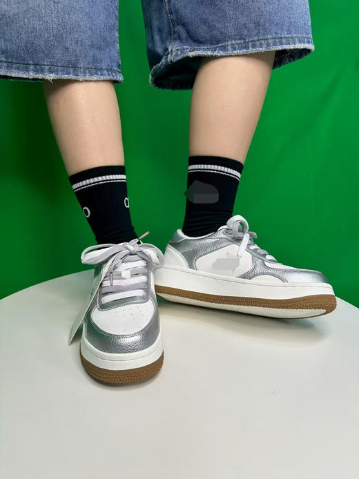 1010-3 渠道货 炒鸡好穿 ALO情侣款 空军厚底板鞋 全皮系带休闲鞋 5cm厚底 跟脚回弹 准码 商品图6