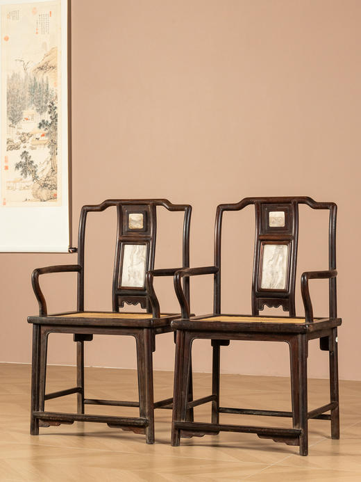 清中期	红木镶云石三攒靠背南官帽椅（一对） 商品图0