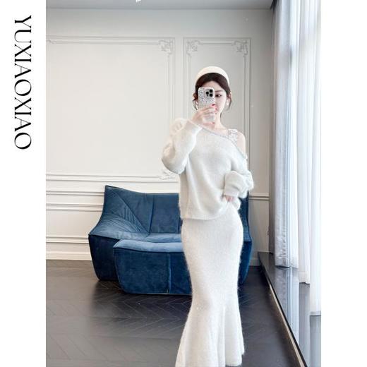 余潇潇【花肩美梦】马海毛羊毛混纺立体花朵斜肩毛衣&鱼尾半裙套装 商品图4