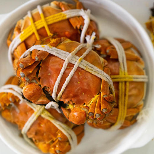 大闸蟹| 出口品质，绿色食品认证，公蟹膏满，晶莹如冻，母蟹黄肥，回味十足，蟹油醇香，随箱赠送蟹醋，无其他工具，介意慎拍。⭐️顺丰速运 商品图4