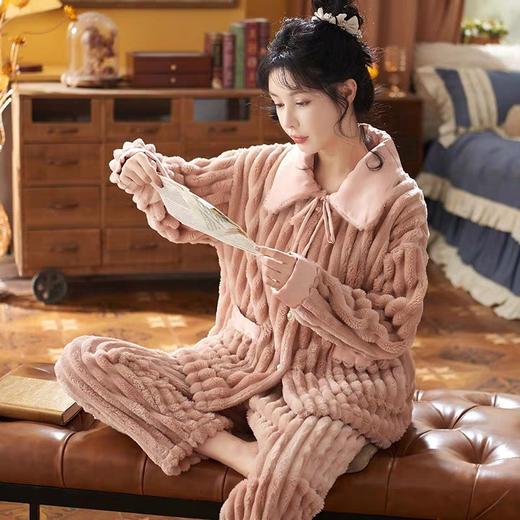 软软糯糯舒适睡衣秋季新款法兰绒睡衣女小香风加绒加厚保暖外穿高档新款ins风开衫睡衣家居服套装 商品图3