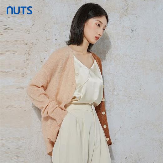 NUTS春秋季商场同款高级感气质吊带背心女231031043B 商品图3