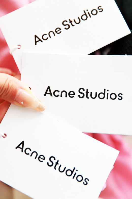 复古做旧脏洗tee。3700大洋一件の字母印花磨边氛围感长袖A071988 商品图1