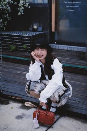 闪照第490期 笑意盈盈