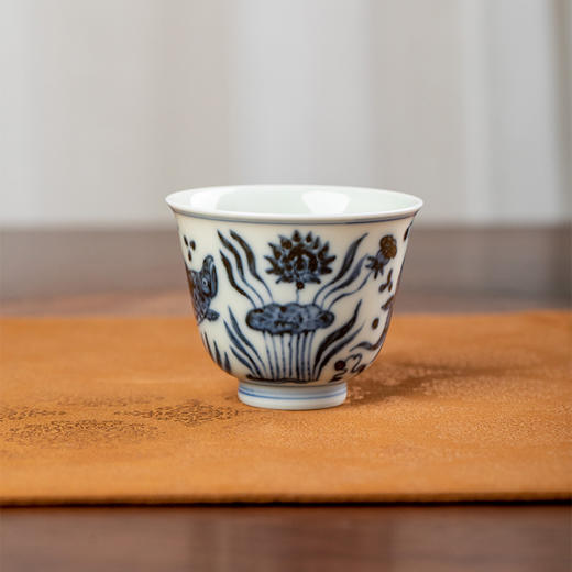 青花鱼藻铃铛杯  高度5.5cm 口径6.5cm，容量：110ml 商品图0
