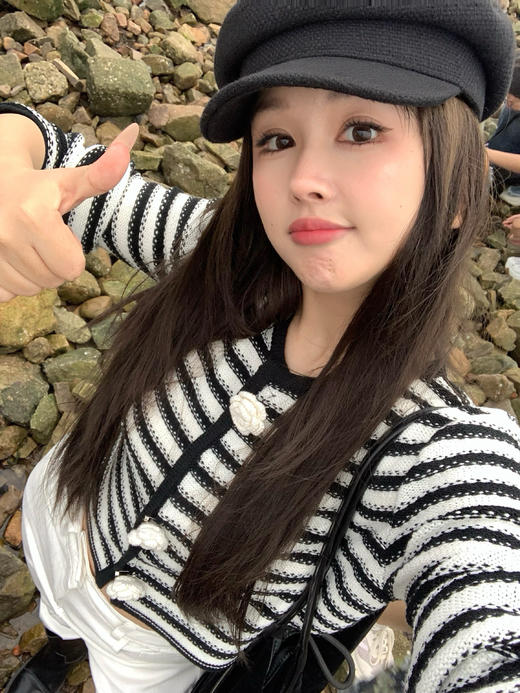 Read Nameless /黑白条纹小香针织外套（山茶花可卸） 2025/10/11 商品图14