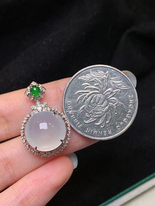 蛋面翡翠吊坠 商品图3