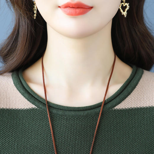 43-3128-158 打底衫女设计感小众高级感拼接撞色毛衣大码上衣2025秋冬季针织衫 商品图3